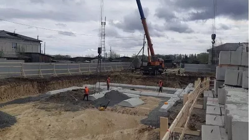 Евгений Куйвашев доложил Владимиру Путину о поддержке, которую получают жители пострадавших от пожаров населённых пунктов