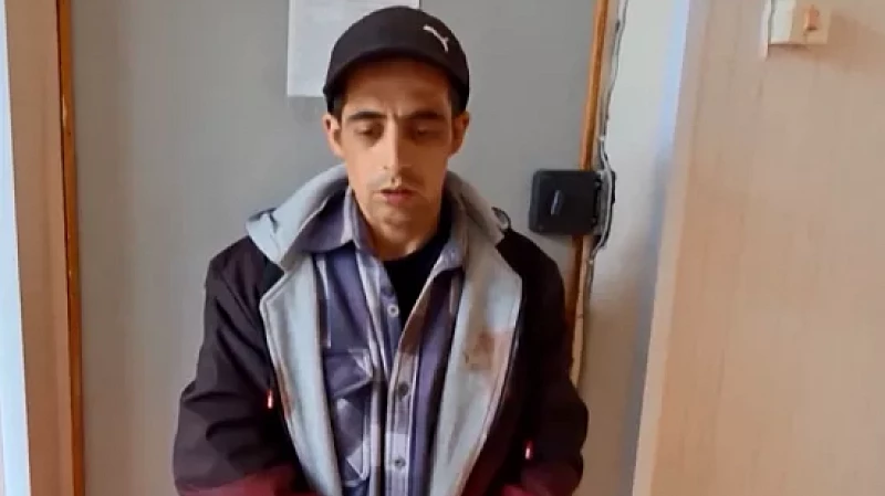 Полицейские задержали маляра, который ограбил женщину