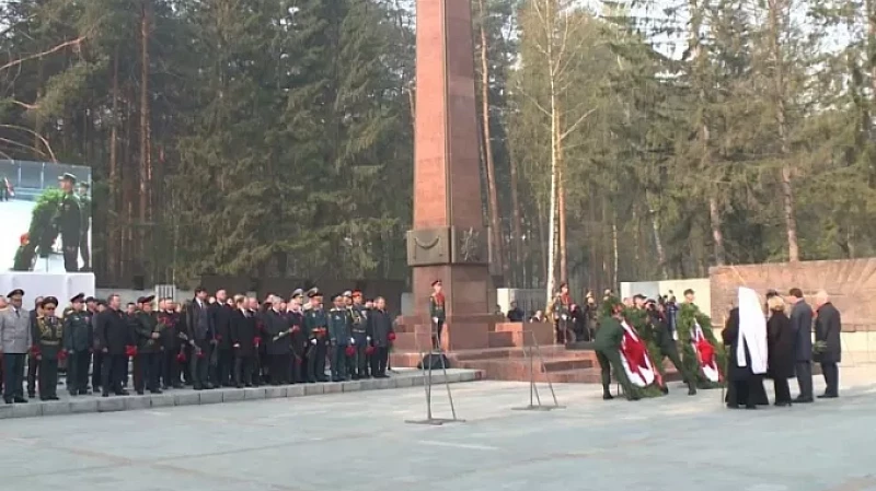 На Широкореченском мемориале состоялась траурная церемония «Память»