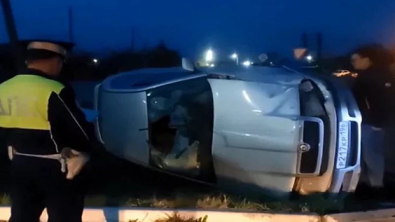 Один водитель перевернулся и погиб, второй сбил подростка-велосипедиста