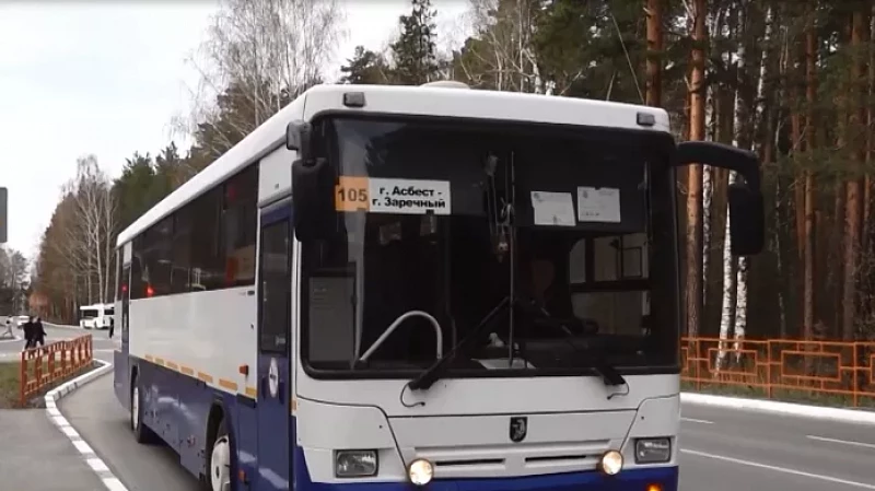 Новый автобусный маршрут начал курсировать между Асбестом и Заречным