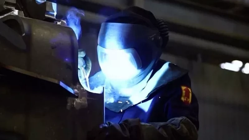 «Тружусь и горжусь». Профессия - оператор ЧПУ