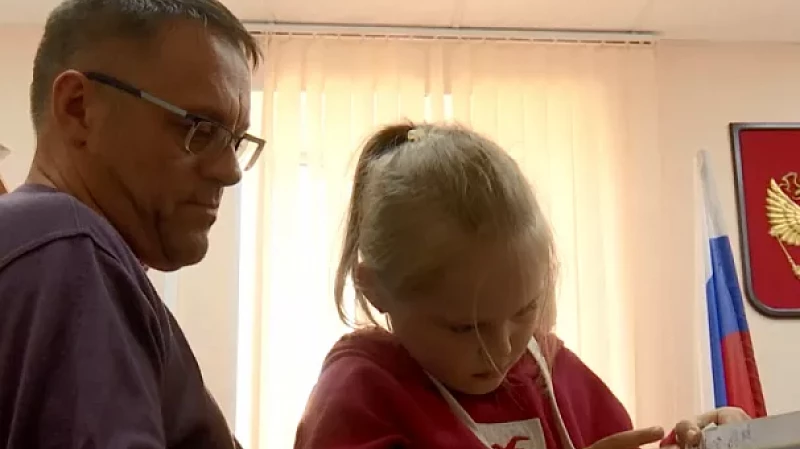 Суд отказал в возбуждении дела за неподчинение приставам