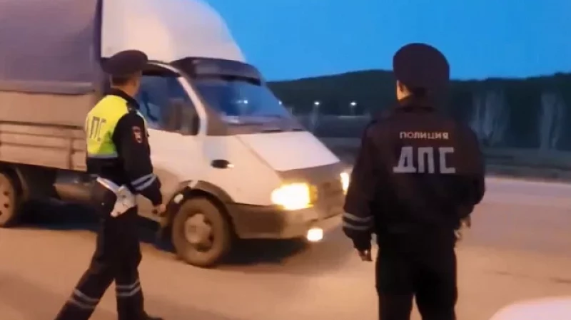 За четыре дня на свердловских дорогах выявили около 200 нетрезвых водителей