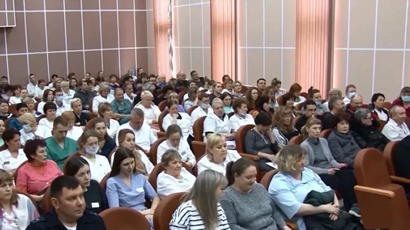 Полицейские предупредили медиков о мошенниках