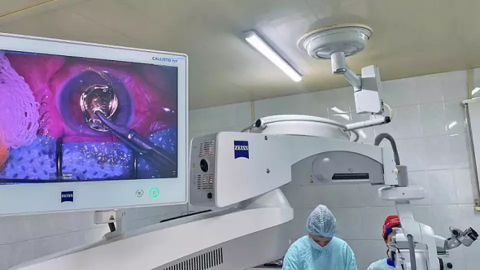 В Югре врачи вернули зрение женщине после 6 лет слепоты