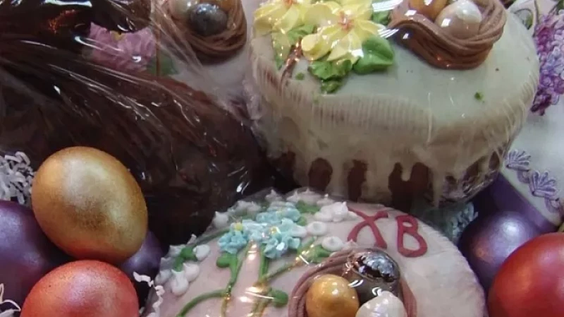 Сёстры Ново-Тихвинского монастыря планируют испечь 5 тысяч куличей по старинным рецептам