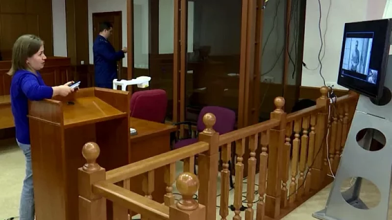 Родные Вадима Вагапова, который случайно убил дебошира, надеются смягчить приговор