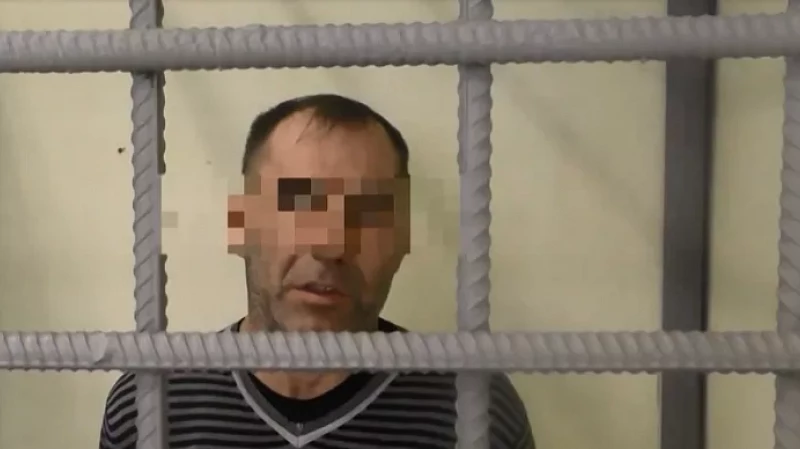 Мужчина собирал деньги с обманутых пенсионеров