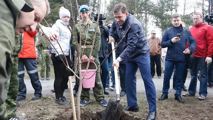 Приводим города в порядок: в Свердловской области стартовал сезон субботников