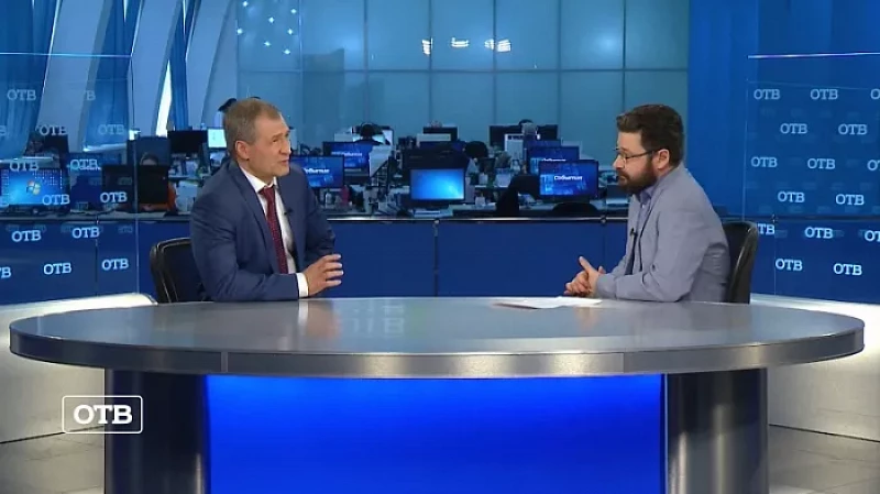 Чтобы записаться поиграть в хоккей, достаточно обратиться в приемную председателя городской Думы