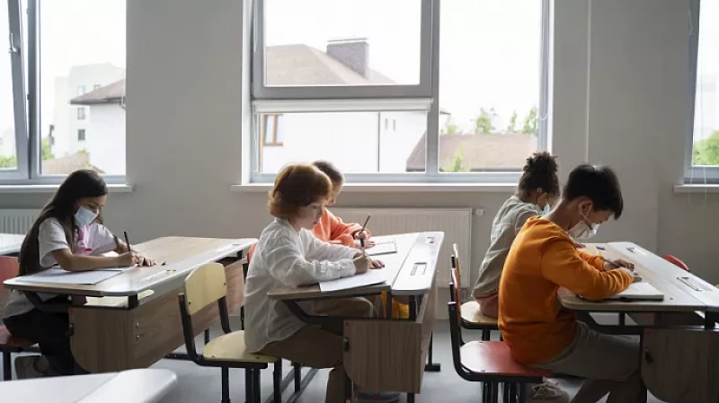 В 2023 году миллионную выплату смогут получить 34 педагога за переезд в сельскую местность Свердловской области