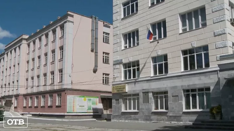 Липовый сотрудник правительства обманул больше 40 человек и отправился в колонию на 6,5 лет