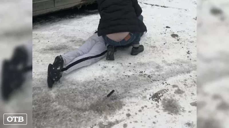 Полицейские Екатеринбурга задержали мужчину с мефедроном