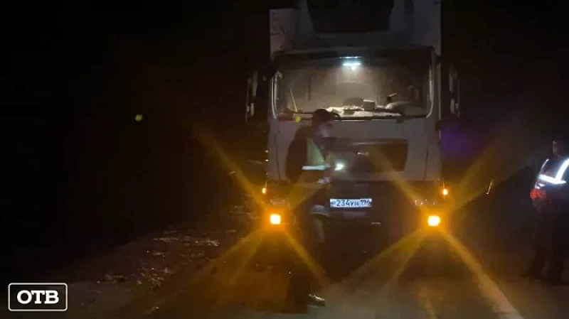 В Верхней Пышме пешеход погиб под колёсами большегруза