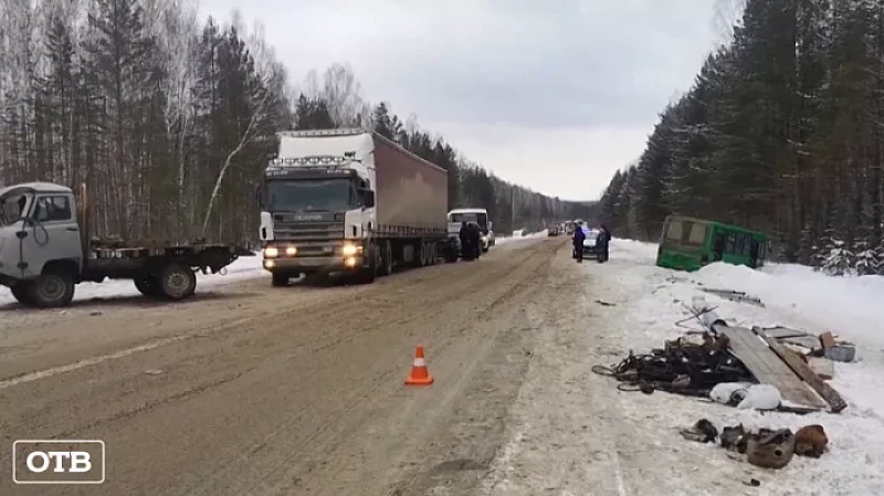 На Режевском тракте произошло два ДТП с участием пассажирских автобусов