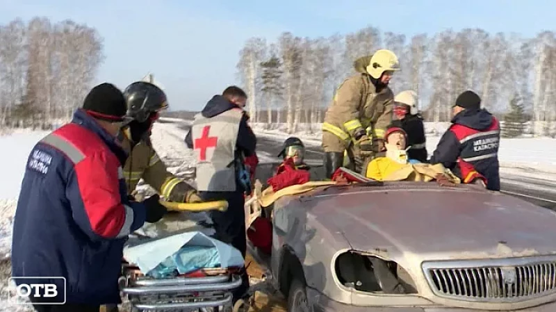Масштабные учения экстренных служб прошли в поселке Садовом