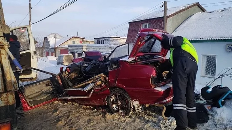 Жуткое ДТП в Каменске-Уральском: пострадавшая девушка умерла в реанимации