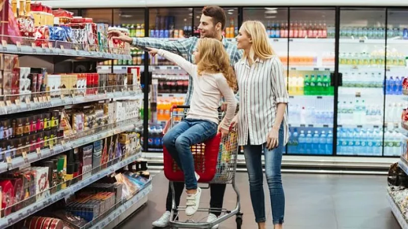 Как вернуть в магазин просроченные продукты? – памятка от Роскачества