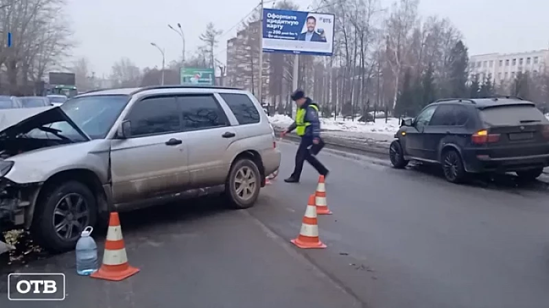 В ДТП на Сибирском тракте пострадали две школьницы