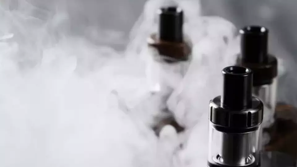 В Роспотребнадзоре поддержали идею о запрете вейпов
