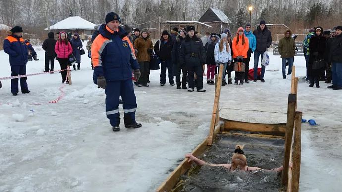 Как подготовиться к крещенским купаниям в первый раз?