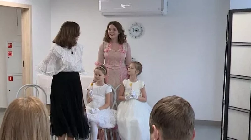 В Екатеринбурге прошёл показ интерактивного спектакля о самозанятых