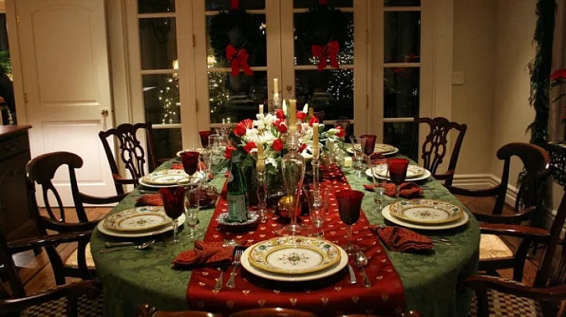 Празднование Нового года в Екатеринбурге обойдётся в 17 200 рублей