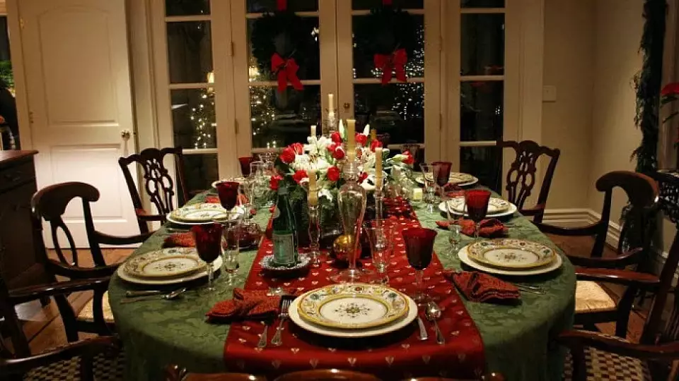 Празднование Нового года в Екатеринбурге обойдётся в 17 200 рублей