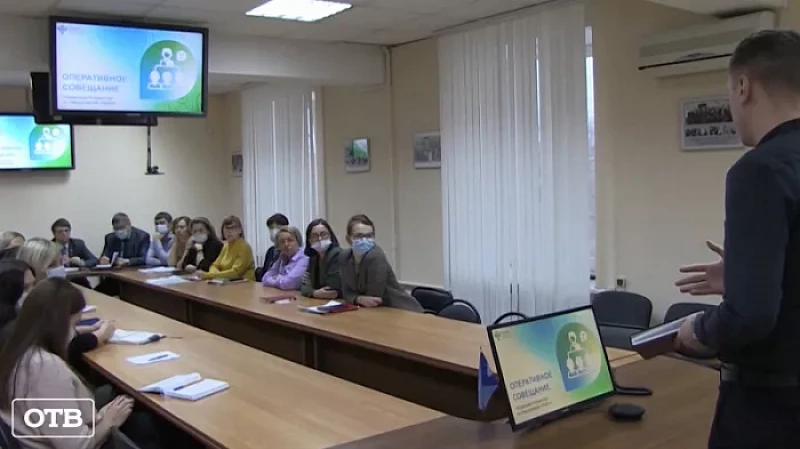 Неизвестные выманили у сотрудницы Росреестра 300 тыс. рублей