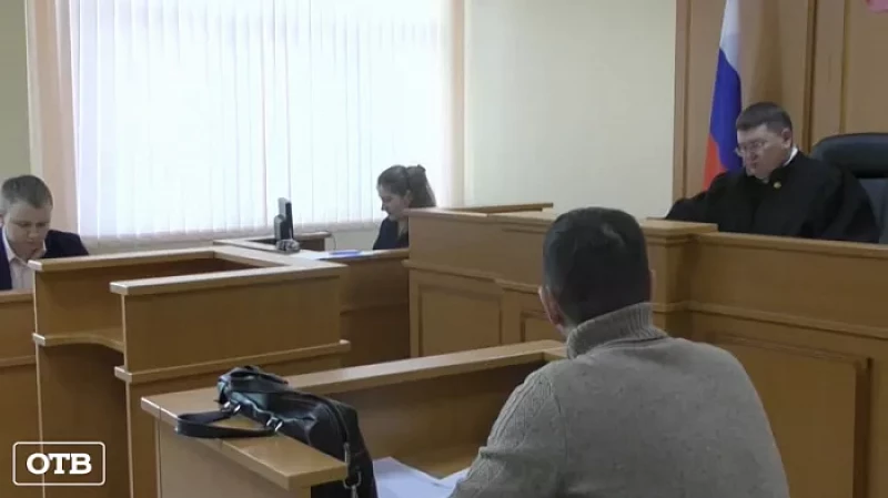 В Тавде судят мужчину, избившего пьяную супругу: женщина скончалась