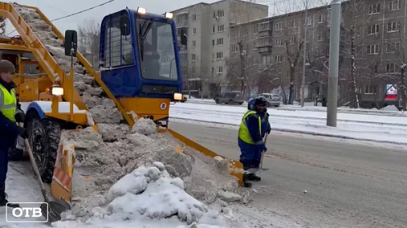 ГИБДД и прокуратура проверяют, как чистят улицы Екатеринбурга