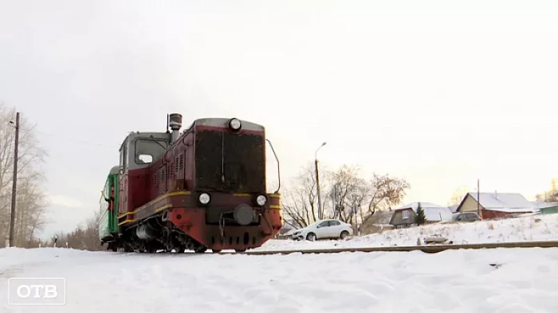 Туристов приглашают отправиться в путешествие по узкоколейной железной дороге