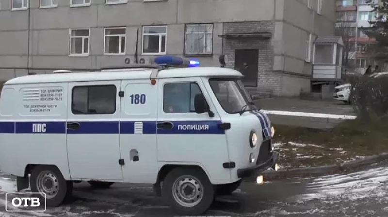 Пьяный житель Краснотурьинска сообщил по телефону о заминированном кафе