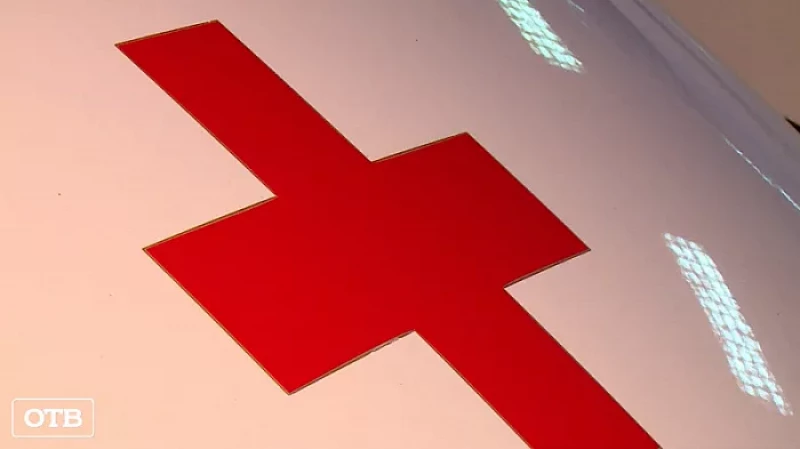 В Екатеринбурге начали оснащать тревожными кнопками автомобили неотложной помощи