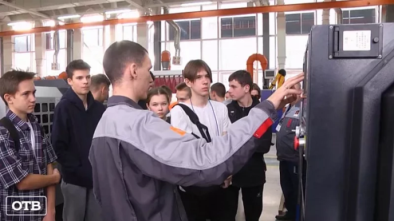 Предприятия ТМК провели День открытых дверей для школьников Каменска-Уральского и Полевского