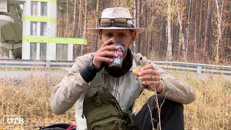 До Екатеринбурга из Санкт-Петербурга пешком дошёл кофейный барон