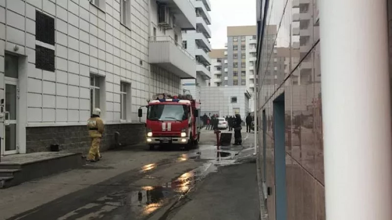Пожар в центре Екатеринбурга: из отеля «Онегин» эвакуировано 350 человек