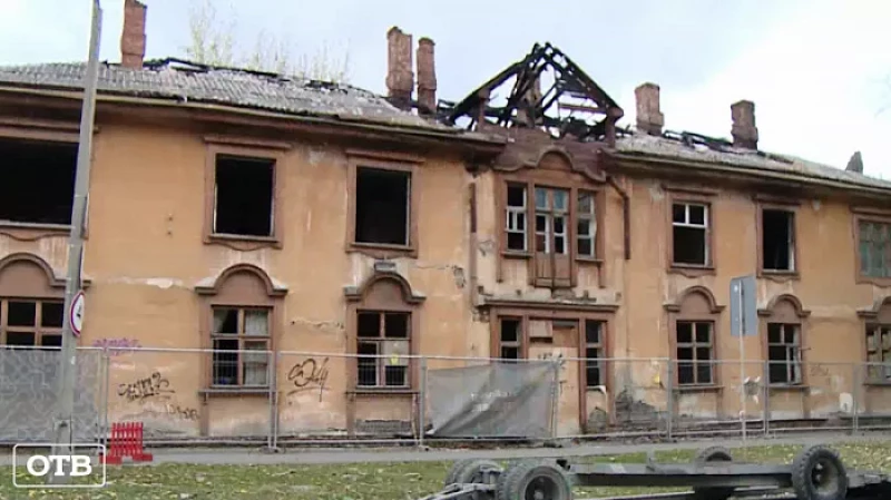 Из однокомнатной квартиры екатеринбуржца переселили к семье из 8 человек