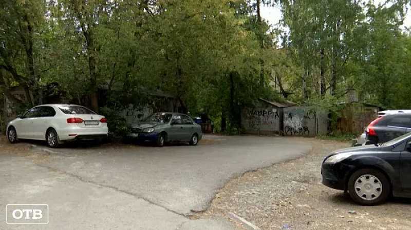 В течение года 2000 свердловчан воспользовались гаражной амнистией