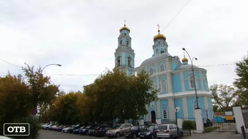 Верующие отмечают Рождество Пресвятой Богородицы