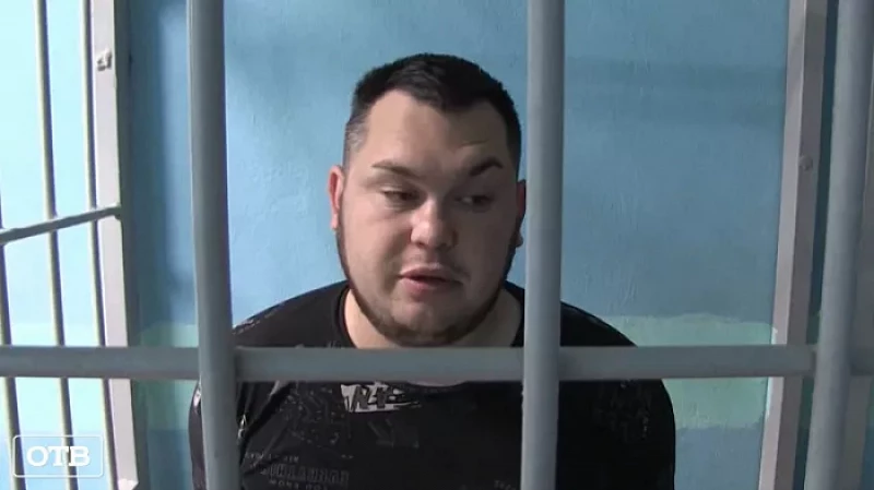 Двоих жителей Арти задержали в чужой машине и подозревают в вымогательстве