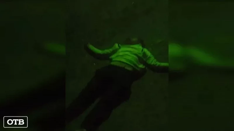 Во время ссоры таксиста и пассажиров в Екатеринбурге произошёл громкий хлопок