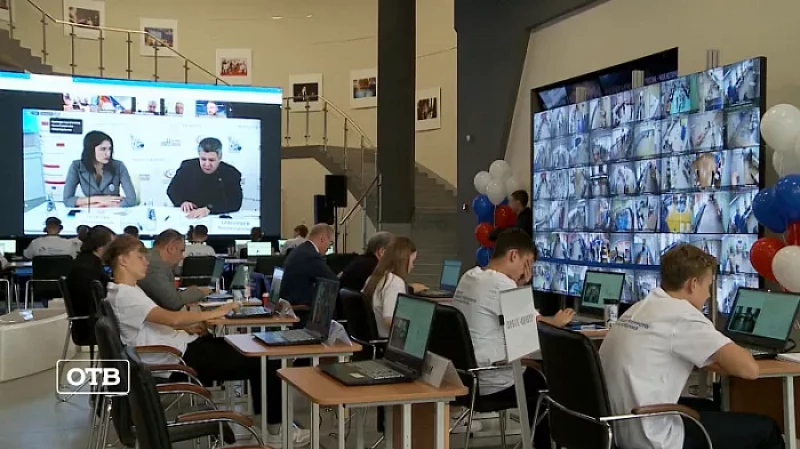 Около 7000 наблюдателей обеспечивали прозрачность выборов в Свердловской области