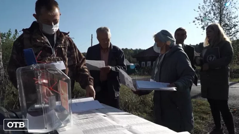 Члены избиркома отправились в уральскую глубинку