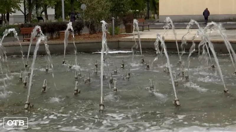 Подросток из Берёзовского починил фонтан, с которым не могли справиться московские специалисты