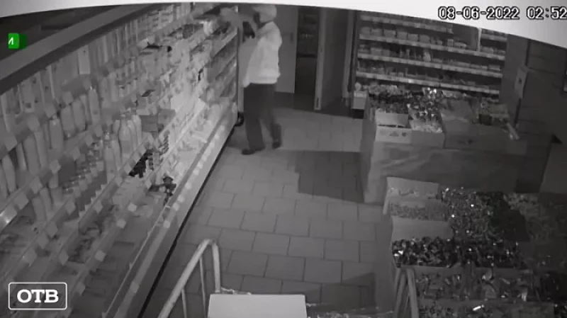 Вор-призрак всё лето кошмарил торговые сети в Екатеринбурге