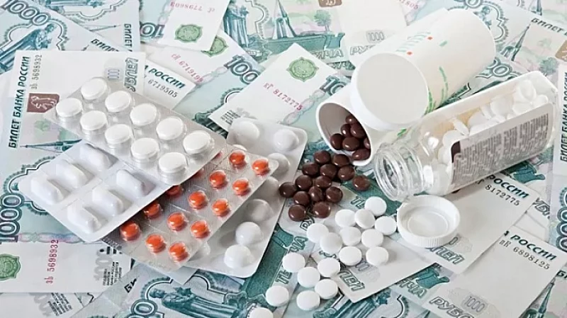 1000 рублей ежемесячно или бесплатные лекарства: что выберут уральцы?