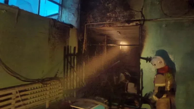 Остались без физкультуры: в Буланаше сгорел школьный спортзал