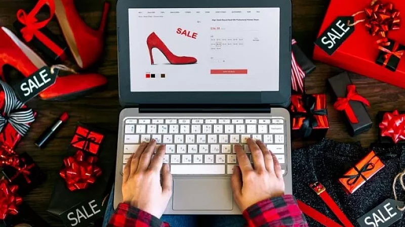 Удвоение бюджетов покупок в интернет: социологи